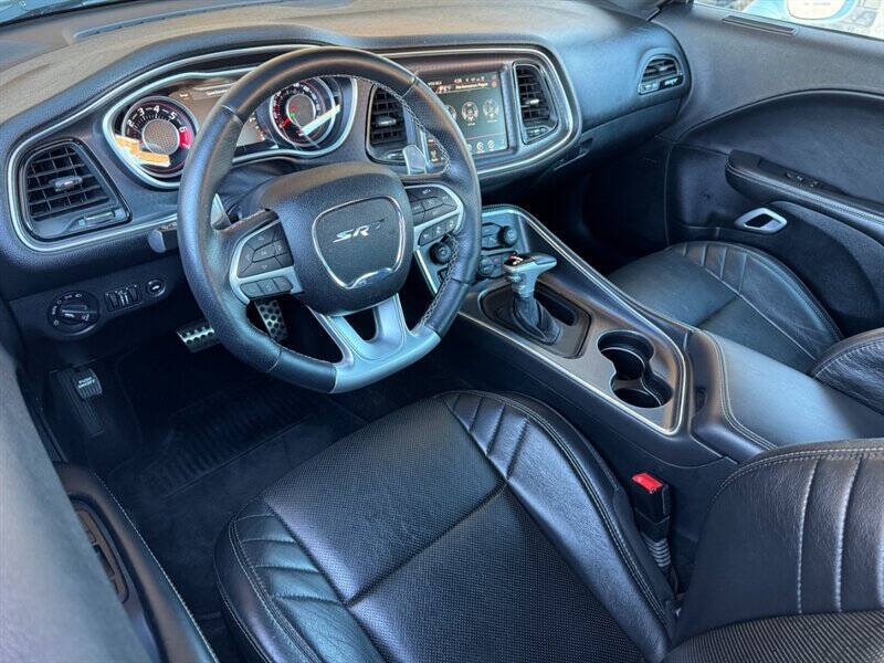 2016 Dodge Challenger SRT 392