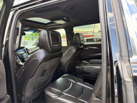 2015 Cadillac Escalade ESV Platinum