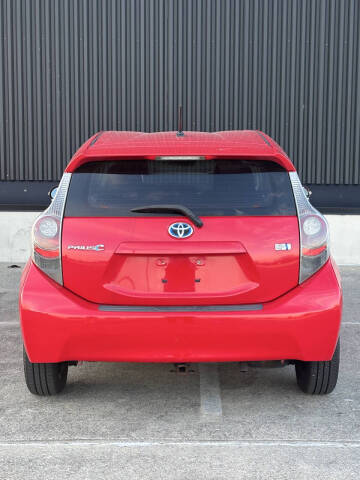 2012 Toyota Prius c Two