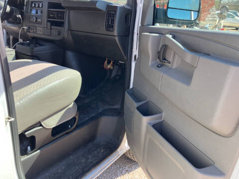 2019 Chevrolet Express 2500