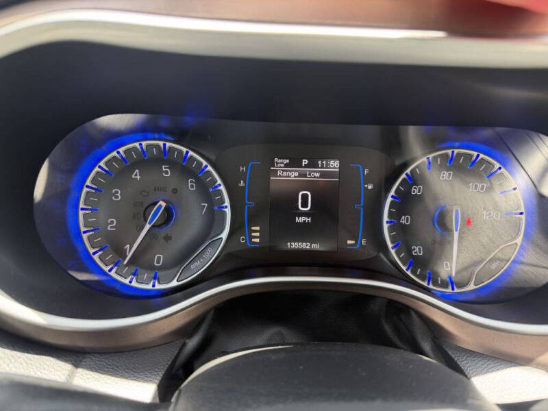 2017 Chrysler Pacifica Touring