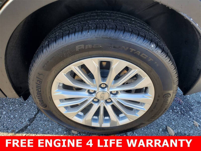 2024 Cadillac XT4 Luxury