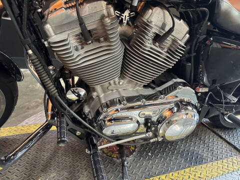 2017 Harley-Davidson XL883L - SuperLow