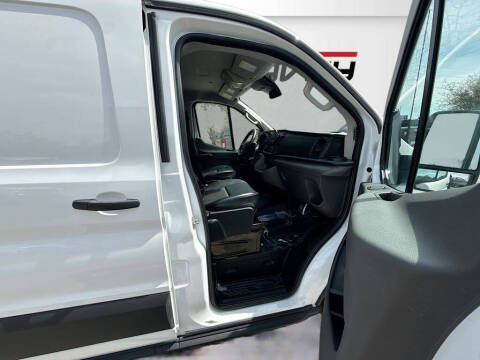 2023 Ford Transit