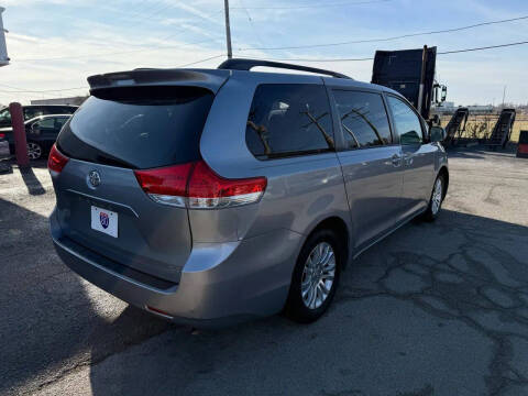 2013 Toyota Sienna