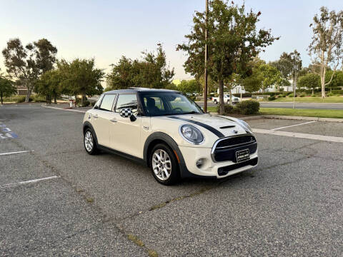 2015 MINI Hardtop 4 Door Cooper S