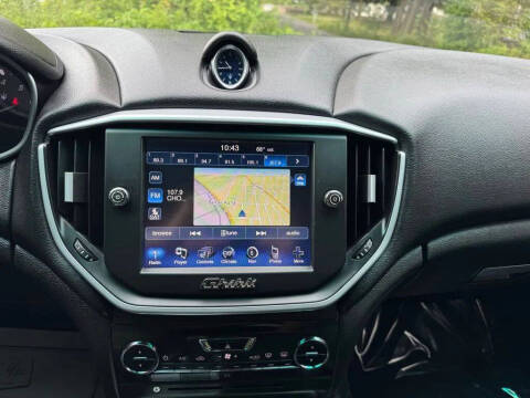 2015 Maserati Ghibli