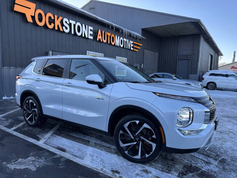 2023 Mitsubishi Outlander PHEV SE