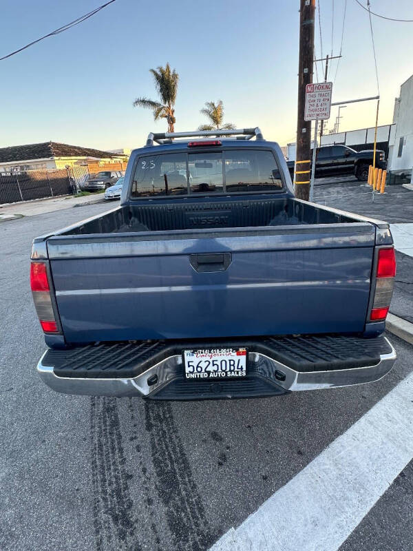 2000 Nissan Frontier XE