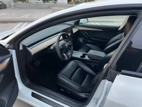 2022 Tesla Model 3 Long Range