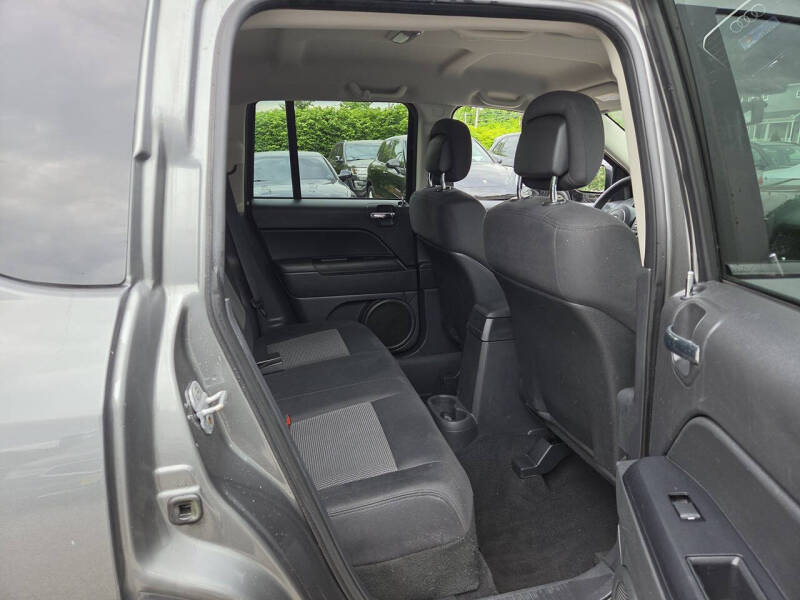 2012 Jeep Compass Sport