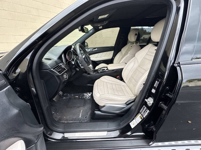 2017 Mercedes-Benz GLS AMG GLS 63