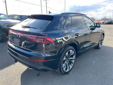 2024 Audi Q8 quattro Prestige 55 TFSI