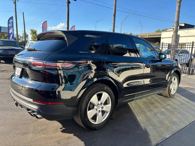 2019 Porsche Cayenne S