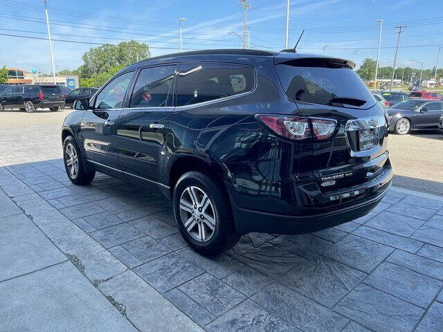 2017 Chevrolet Traverse LT