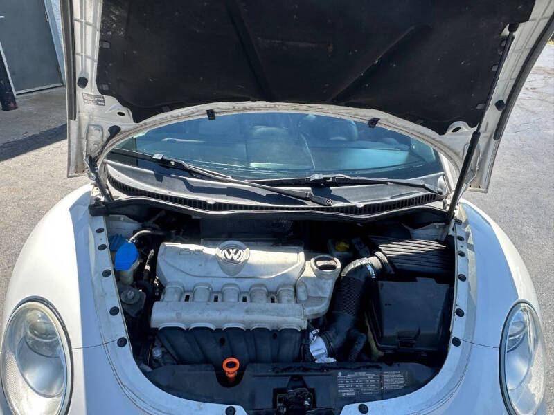 2009 Volkswagen New Beetle