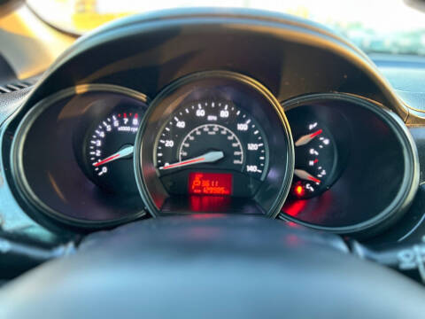 2015 Kia Rio 5-Door LX