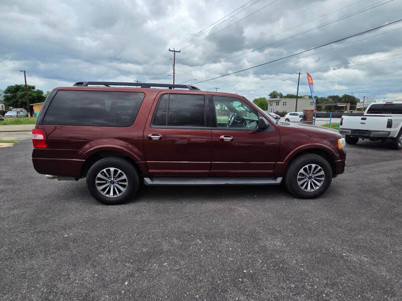 2017 Ford Expedition EL XLT
