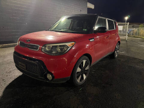2016 Kia Soul +