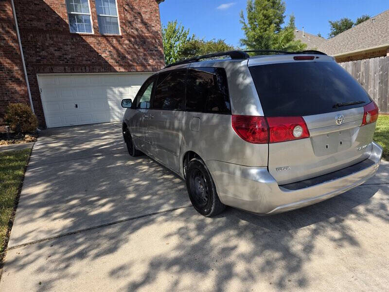 2007 Toyota Sienna LE 7-Passenger