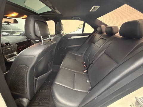 2009 Mercedes-Benz C-Class C 300 Luxury