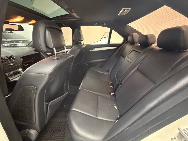 2009 Mercedes-Benz C-Class C 300 Luxury