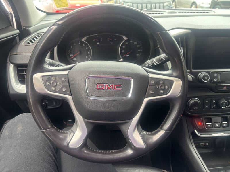 2021 GMC Terrain SLT