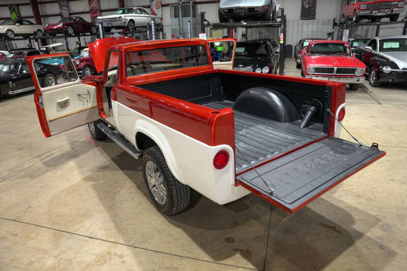 1964 Studebaker Camp