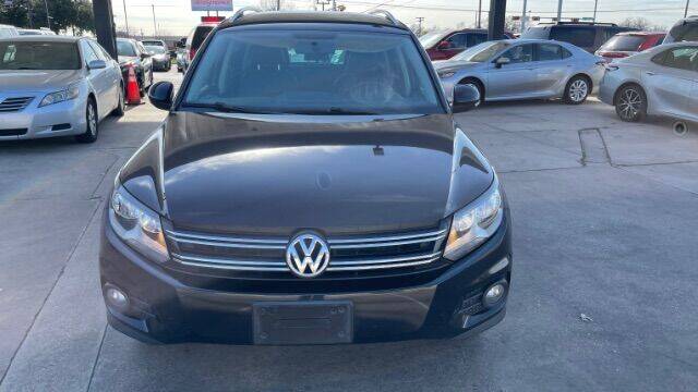 2013 Volkswagen Tiguan for sale at Auto Limits in Irving TX