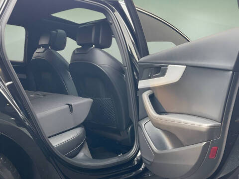 2019 Audi A4 Premium Plus 40 TFSI