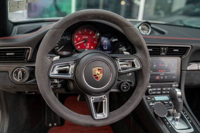 2019 Porsche 911 19