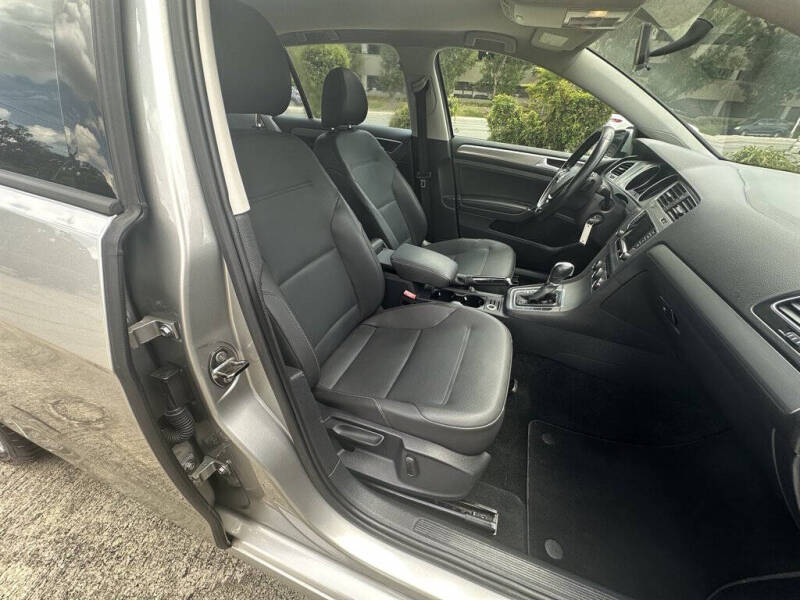 2015 Volkswagen Golf