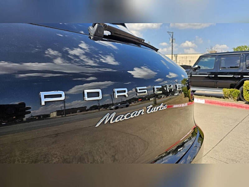 2016 Porsche Macan Turbo