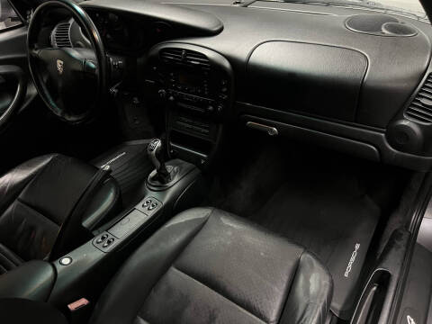 2002 Porsche 911 Carrera 4