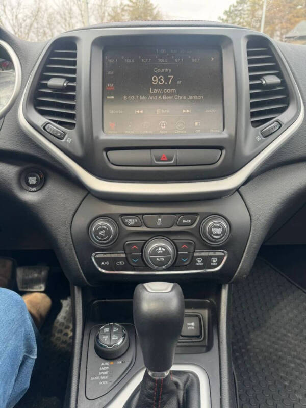 2017 Jeep Cherokee Trailhawk