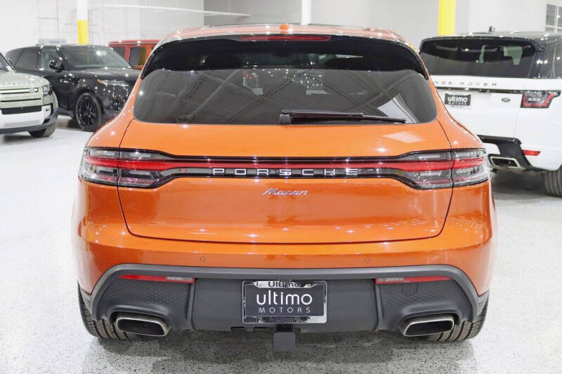 2025 Porsche Macan