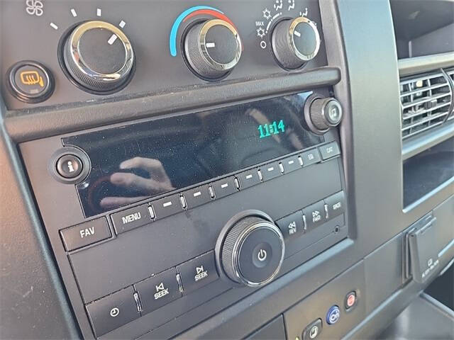 2023 Chevrolet Express 2500