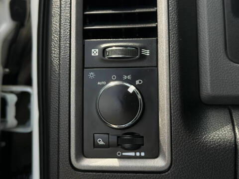 2020 RAM 1500 Classic Tradesman