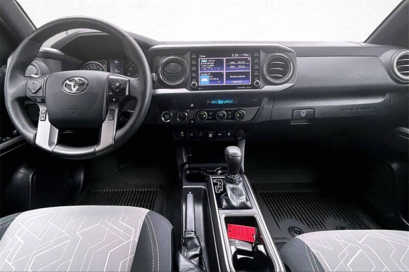 2023 Toyota Tacoma TRD Off-Road