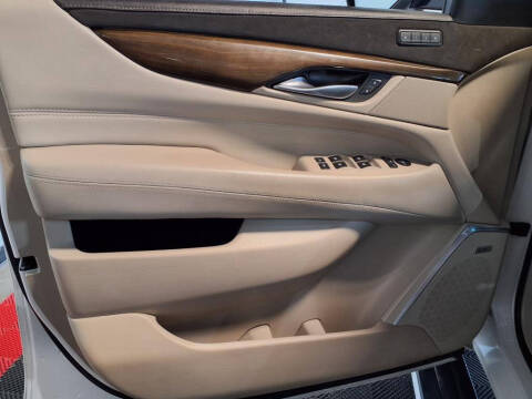 2019 Cadillac Escalade ESV Premium Luxury