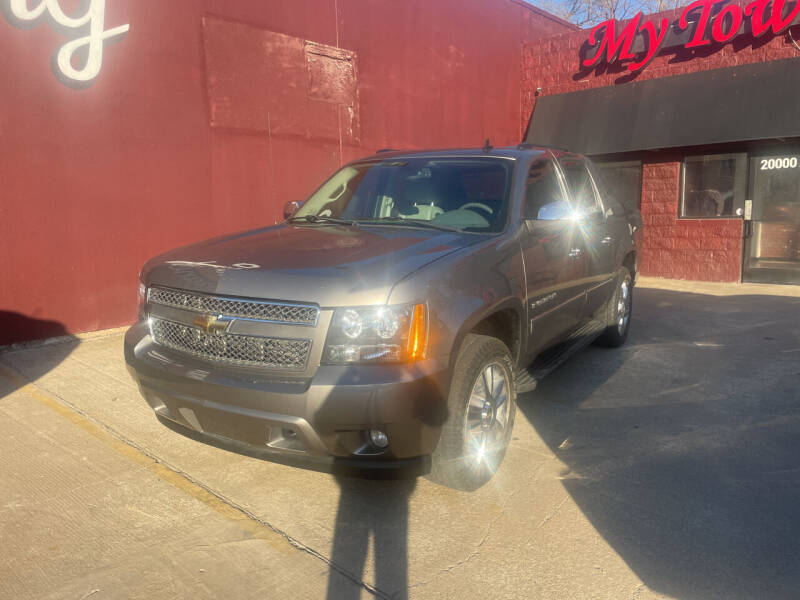 2009 Chevrolet Avalanche for sale at MTA Auto in Detroit MI