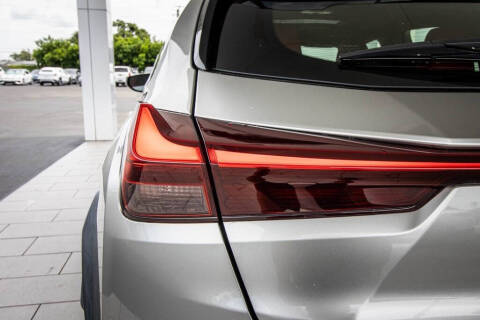 2019 Lexus UX 200 F SPORT