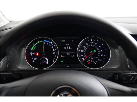 2016 Volkswagen e-Golf SE