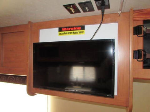 2015 CHEROKEE GREY WOLF