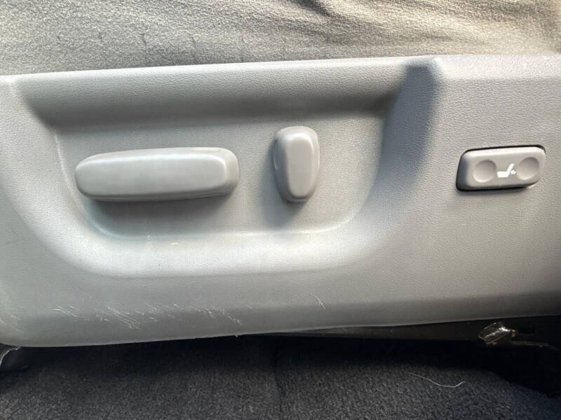 2019 Toyota Sequoia SR5