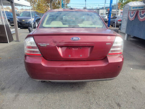 2008 Ford Taurus SEL