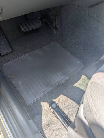 2004 Chevrolet Tracker