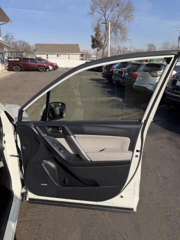 2017 Subaru Forester 2.5i Limited