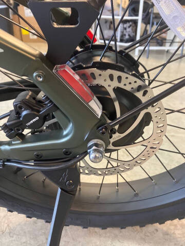 2024 Aventon AE4K2358