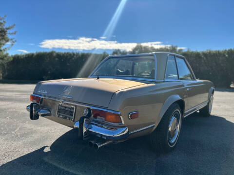 1971 Mercedes-Benz 280-Class